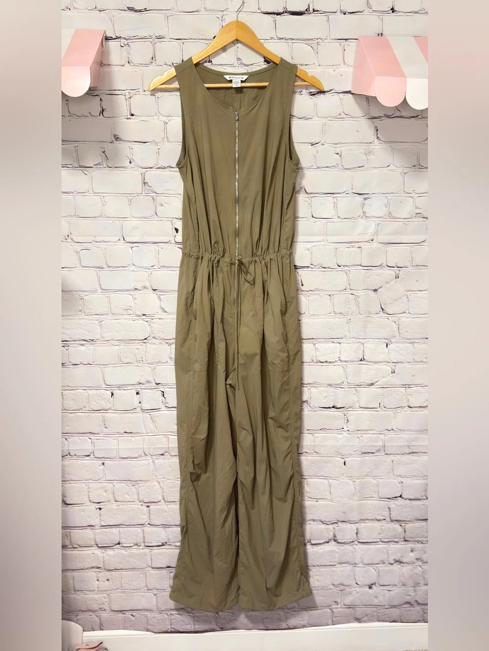 Athleta Jumpsuit Womens Green Wide Leg Athleisure Travel Lightweight Utility M - Picture 2 of 10